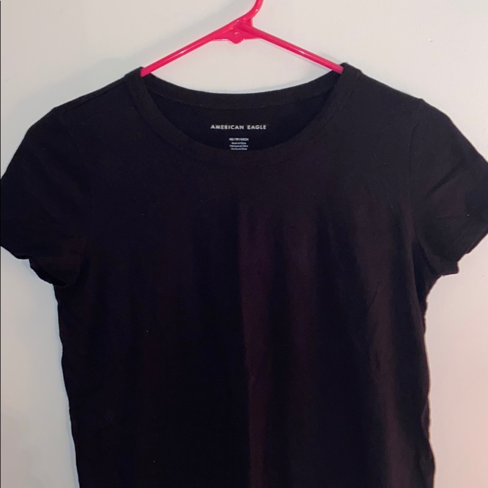 American Eagle Short Sleeve Semi Cropped Shirt